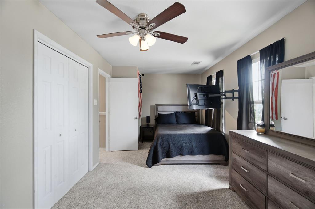 10805 Ambling Trail Property Photo 19