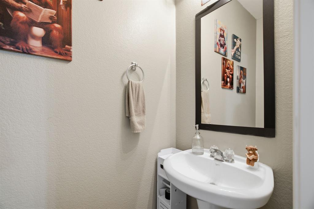 10805 Ambling Trail Property Photo 21