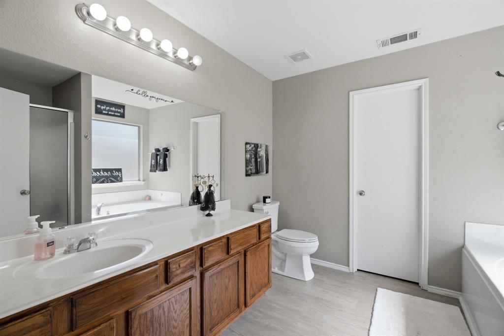 10805 Ambling Trail Property Photo 22