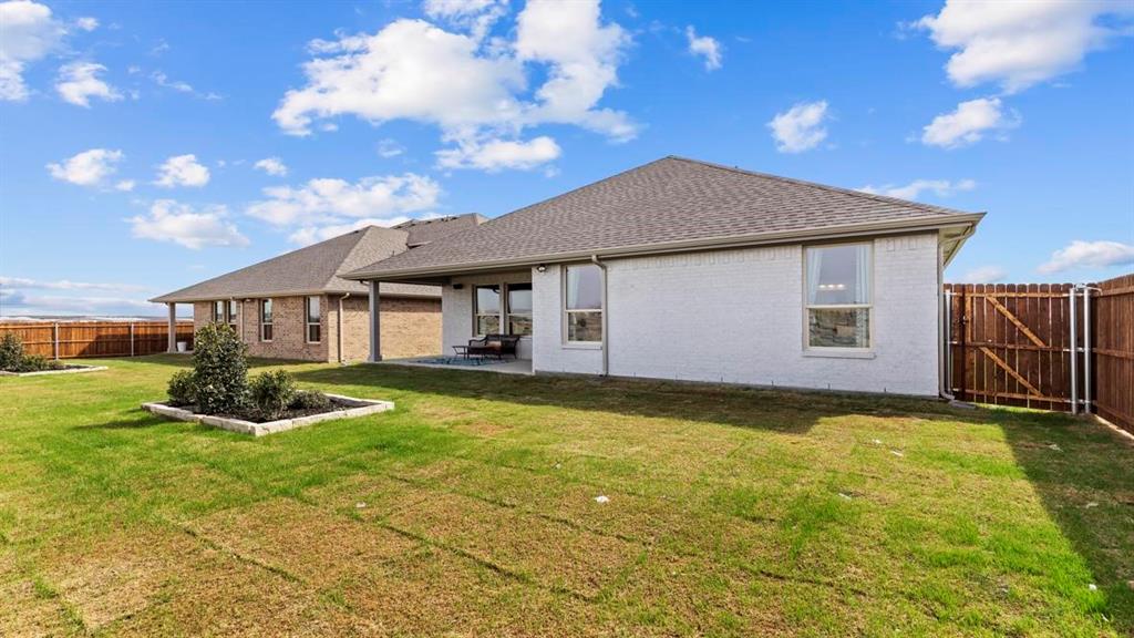 2620 Goldfinch Drive Property Photo 38