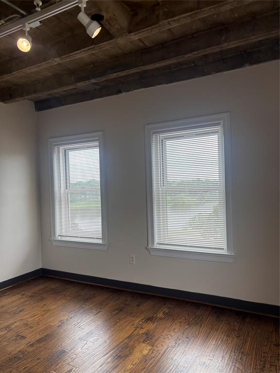 329 E Colorado Boulevard 404 Property Photo 16