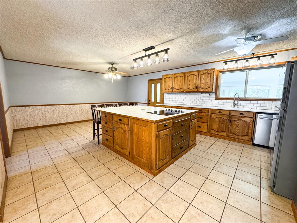 103 5th Street Property Photo 11