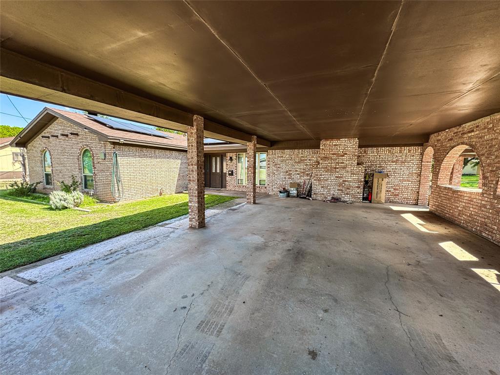 103 5th Street Property Photo 34