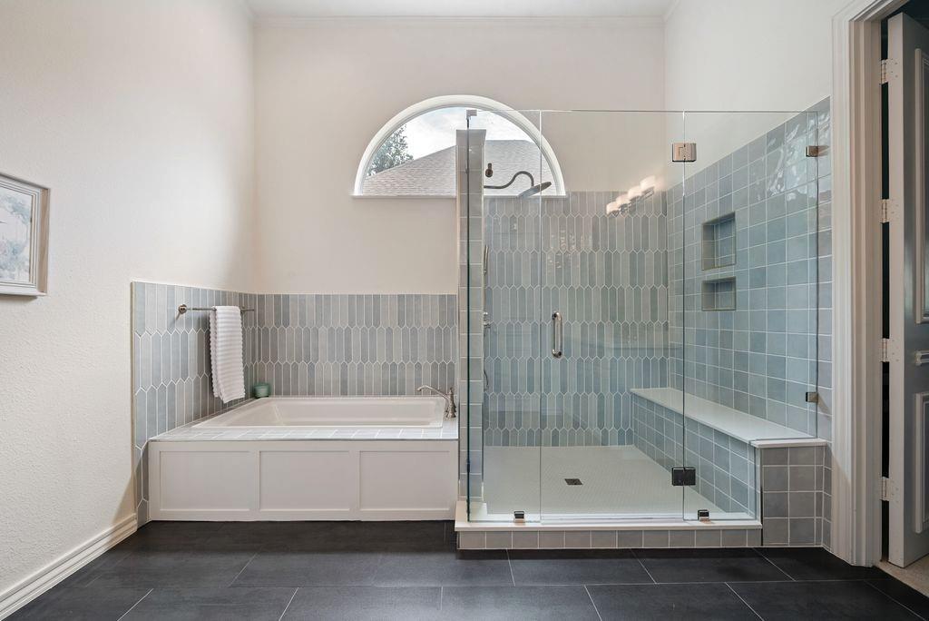 5904 Loch Maree Drive Property Photo 25