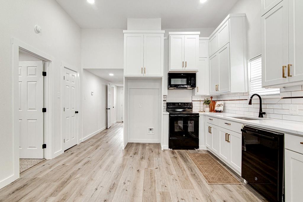 904 S Anglin Street Property Photo 17