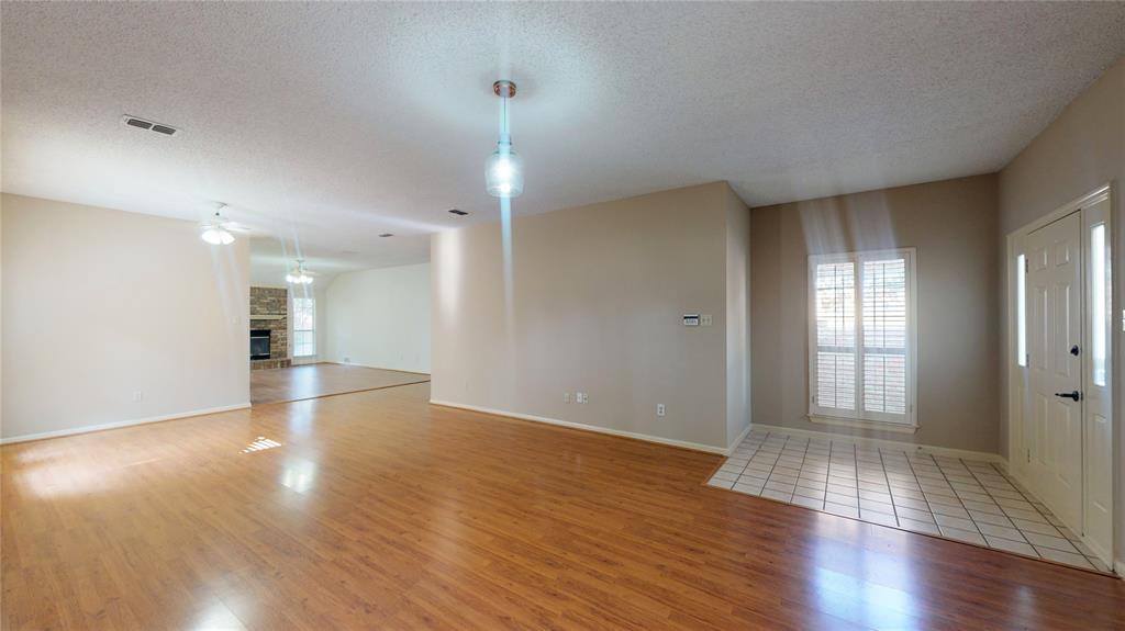 4012 Sendero Trail Property Photo 3