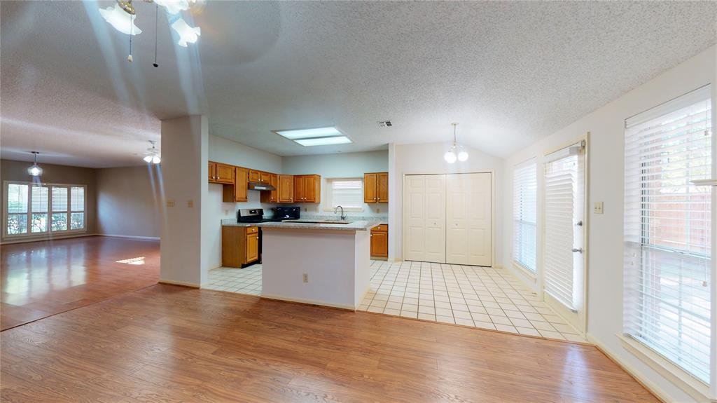 4012 Sendero Trail Property Photo 6