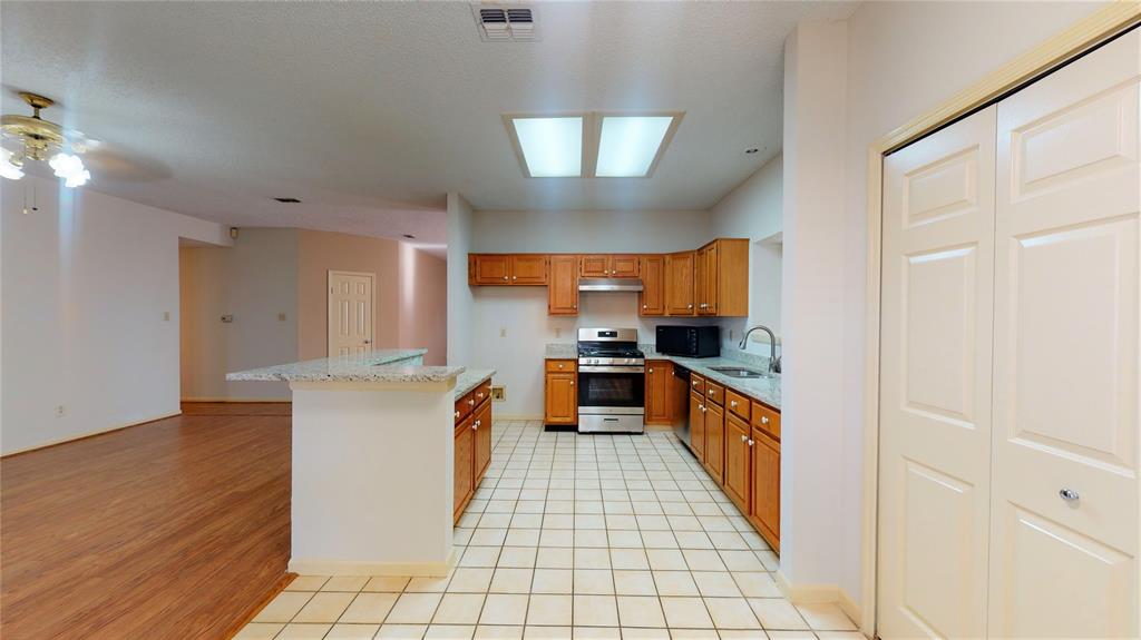 4012 Sendero Trail Property Photo 8