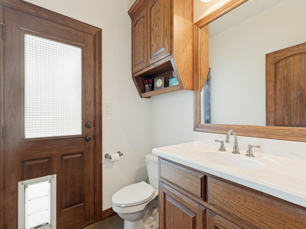 2860 Forest Drive Property Photo 14