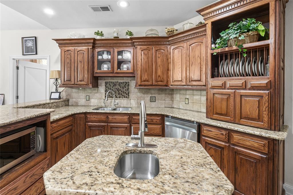 231 Turtle Creek Drive Property Photo 6