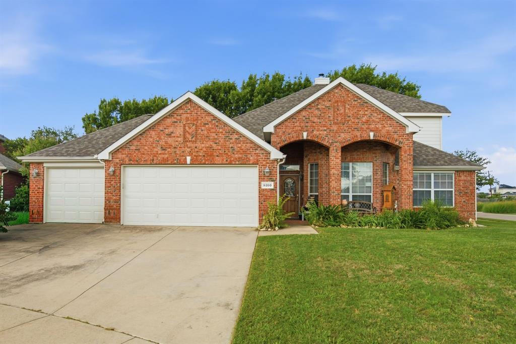 8100 Yucatan Court Property Photo 1