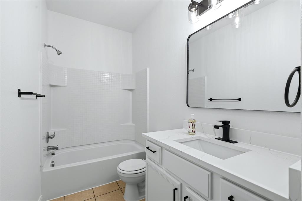 205 Oriole Drive Property Photo 8
