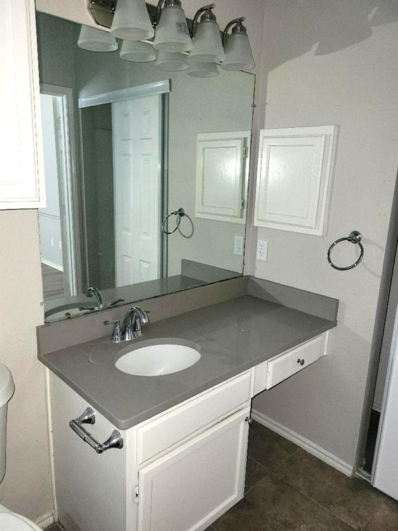 8625 Douglas Avenue Property Photo 11