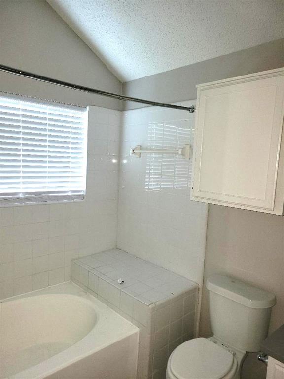 8625 Douglas Avenue Property Photo 12