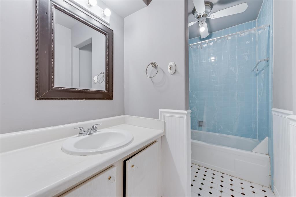 1809 E Grauwyler Road 130 Property Photo 12