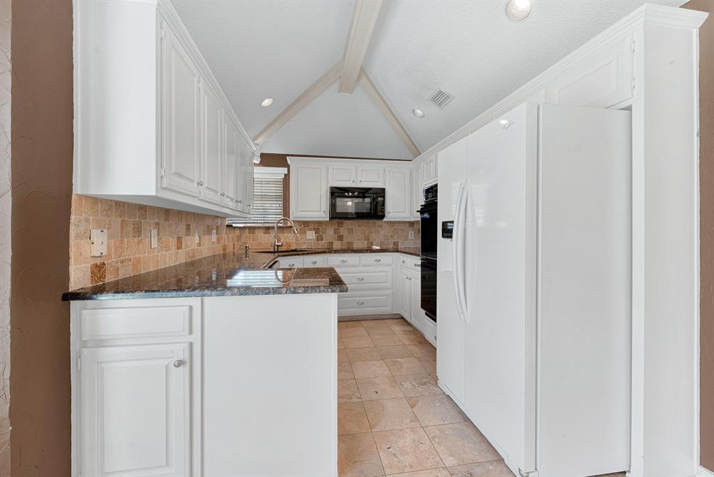 4445 Jenning Drive Property Photo 8