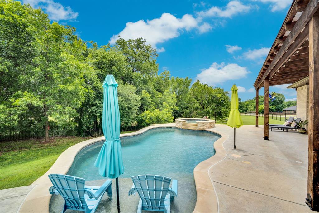 1310 Rustic Ridge Property Photo 27