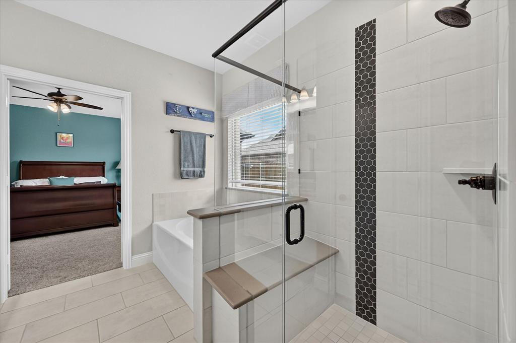 1943 Silverleaf Drive Property Photo 19