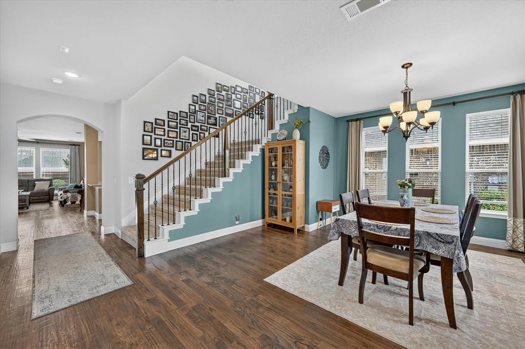 1943 Silverleaf Drive Property Photo 20