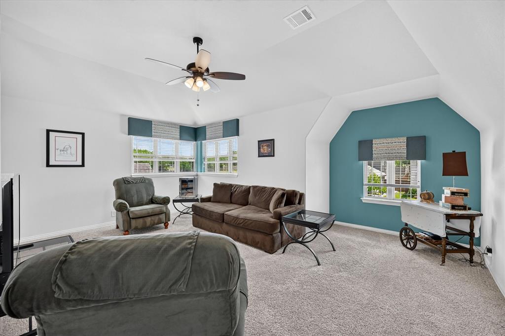 1943 Silverleaf Drive Property Photo 30