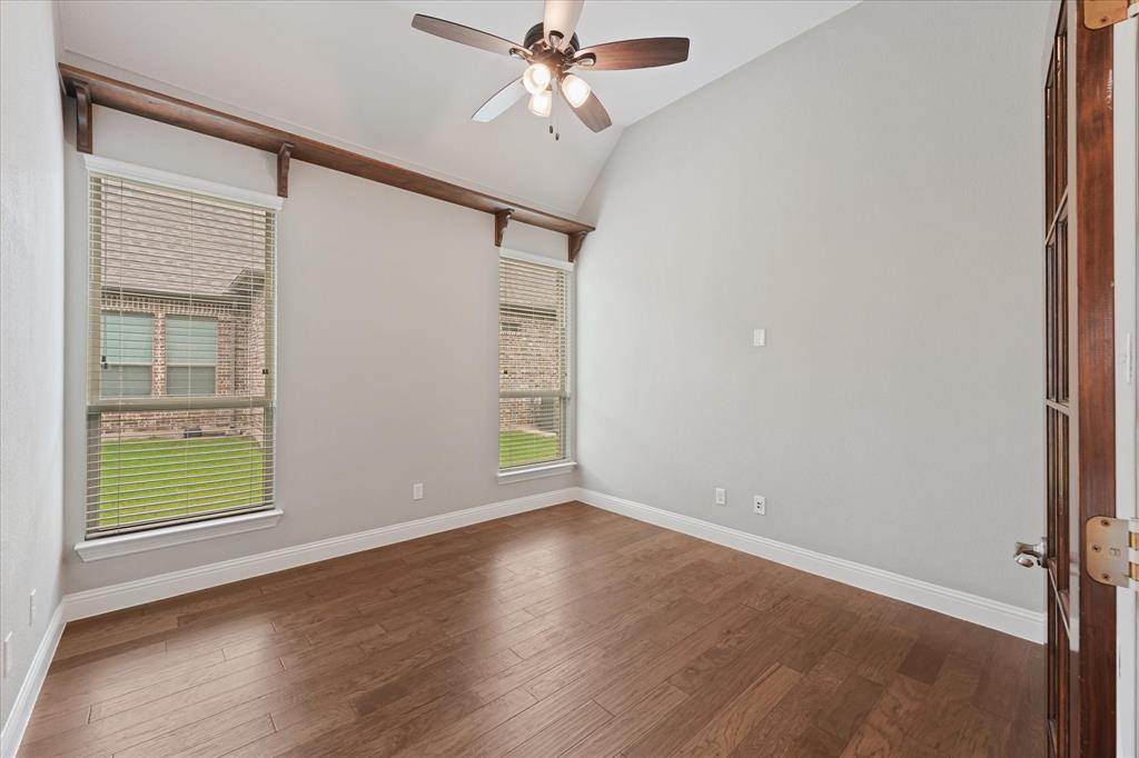518 Sun Meadow Drive Property Photo 5