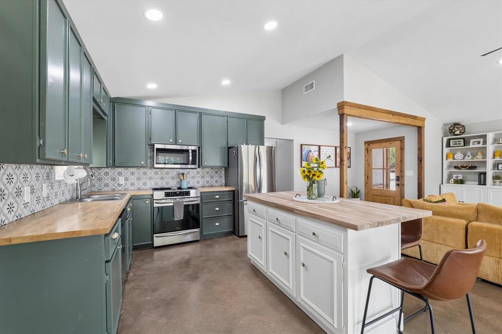 286 Benevolence Way Property Photo 10