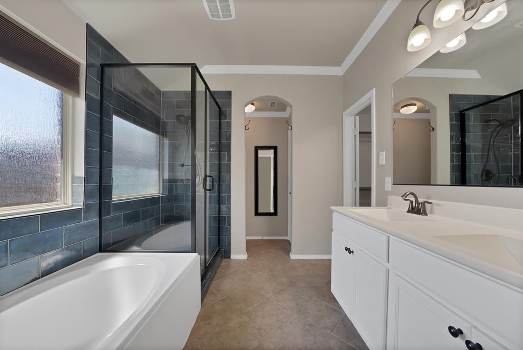 11713 Cape Cod Springs Drive Property Photo 18