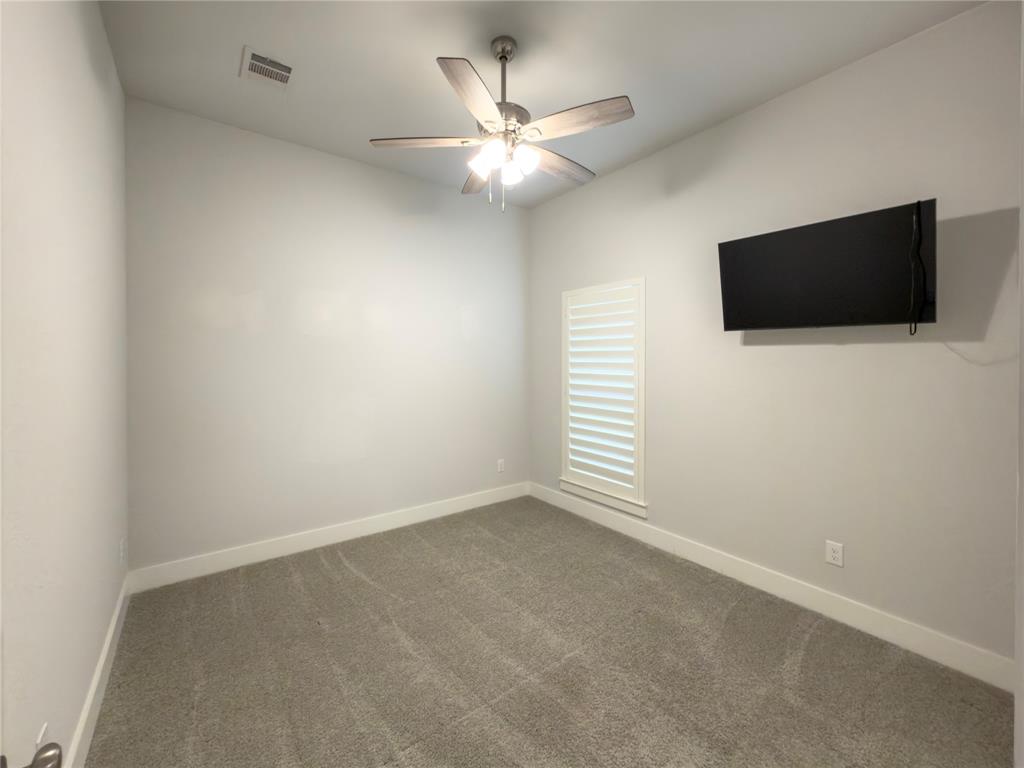 1708 Red Rose Trail Property Photo 24