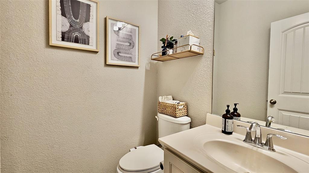 3744 Holly Brook Drive Property Photo 5