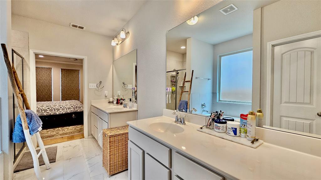3744 Holly Brook Drive Property Photo 23