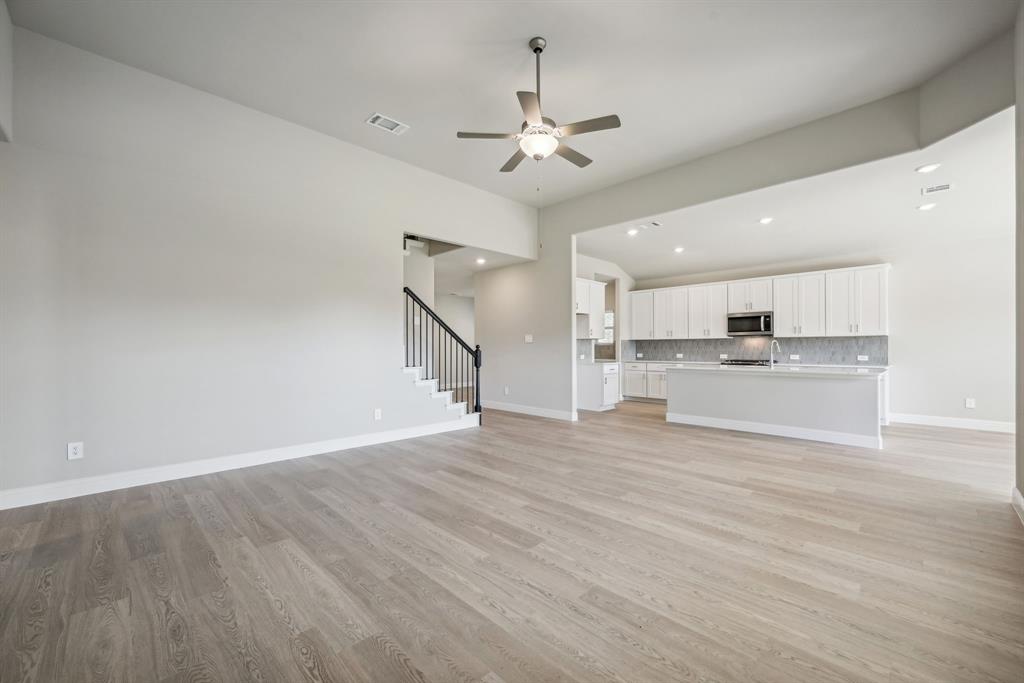 4010 Benbrook Drive Property Photo 11