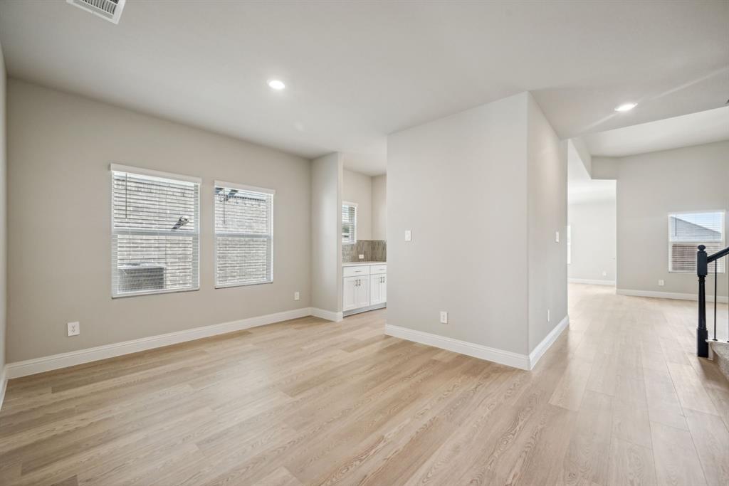 4010 Benbrook Drive Property Photo 19