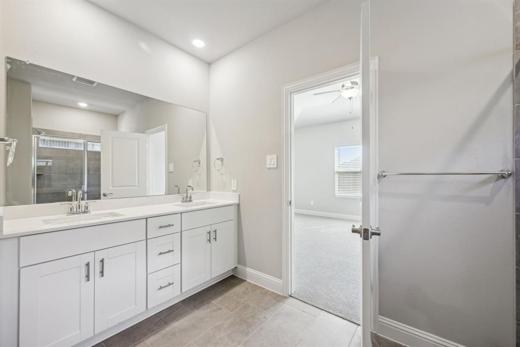 4010 Benbrook Drive Property Photo 36