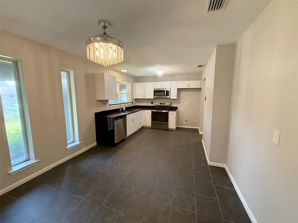1721 Melrose Street Property Photo 10