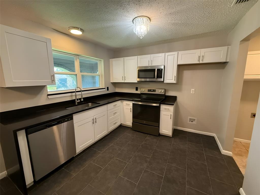 1721 Melrose Street Property Photo 11