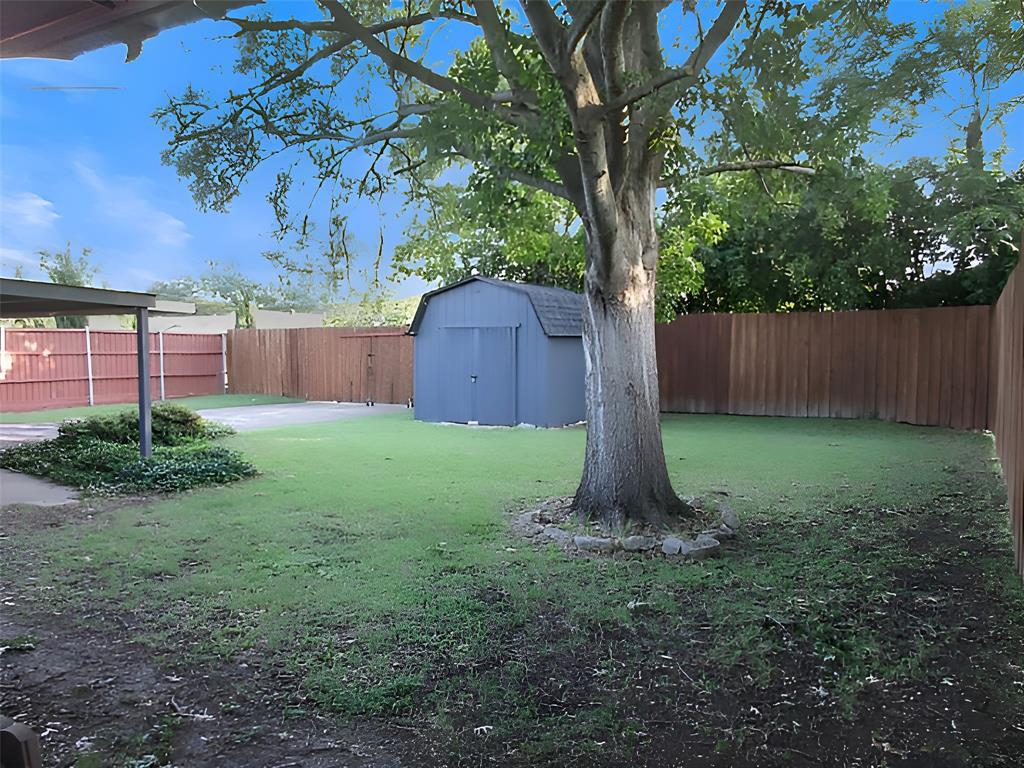 1721 Melrose Street Property Photo 27