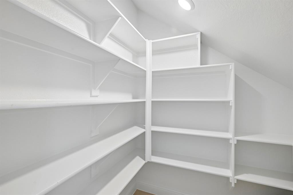 704 Green Heron Road Property Photo 8