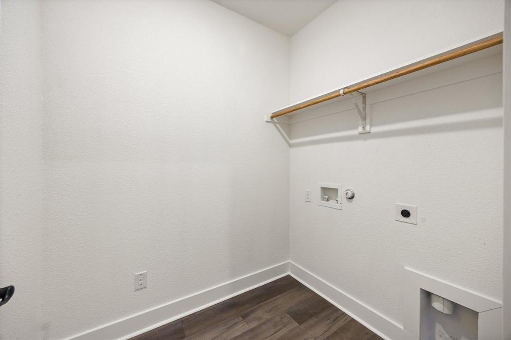 465 Peace Lily Way Property Photo 21