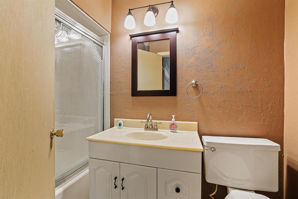 275 Lakecrest Drive Property Photo 19