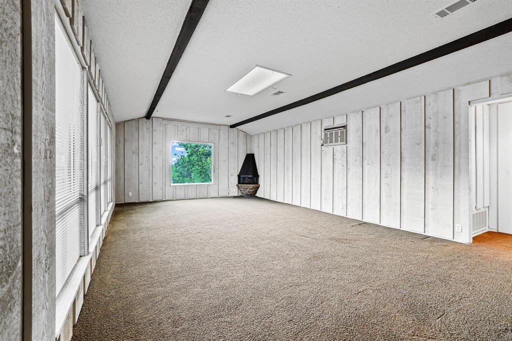 275 Lakecrest Drive Property Photo 20
