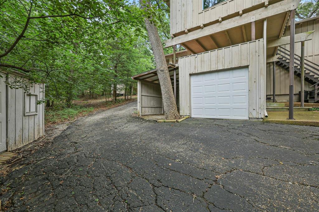 275 Lakecrest Drive Property Photo 33