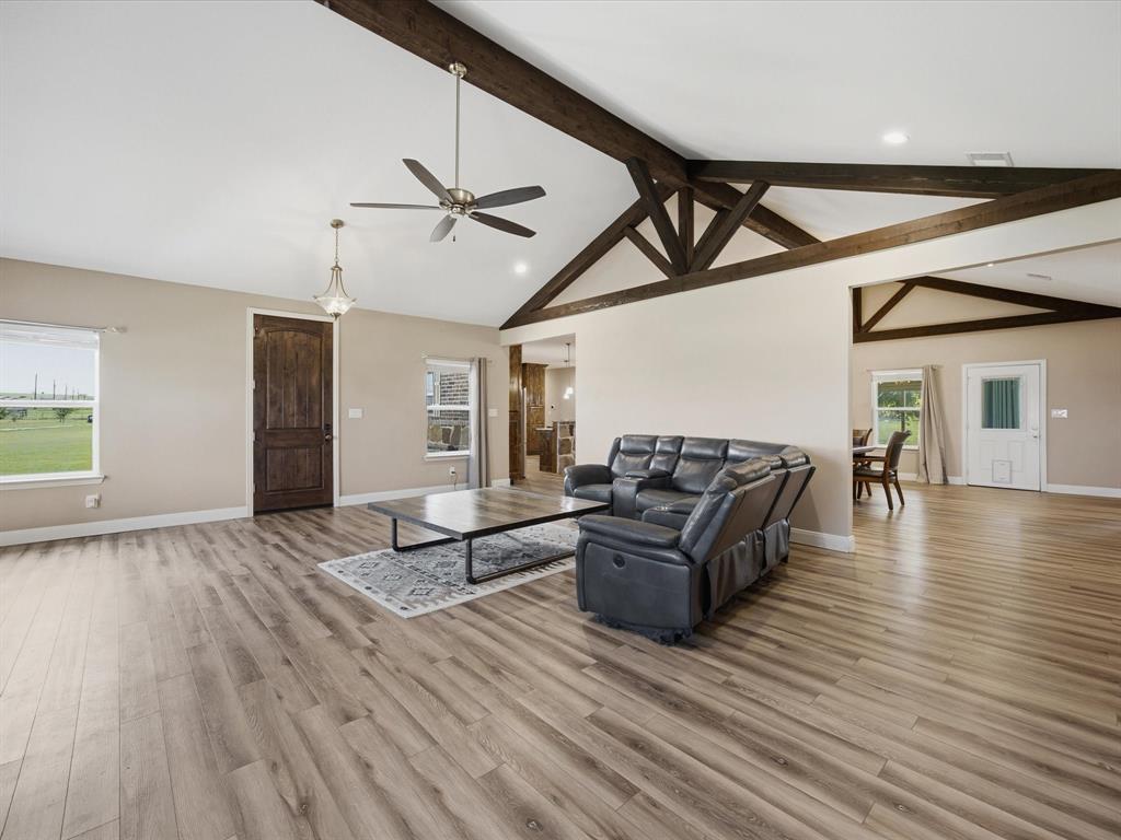 1032 Justin Drive Property Photo 4