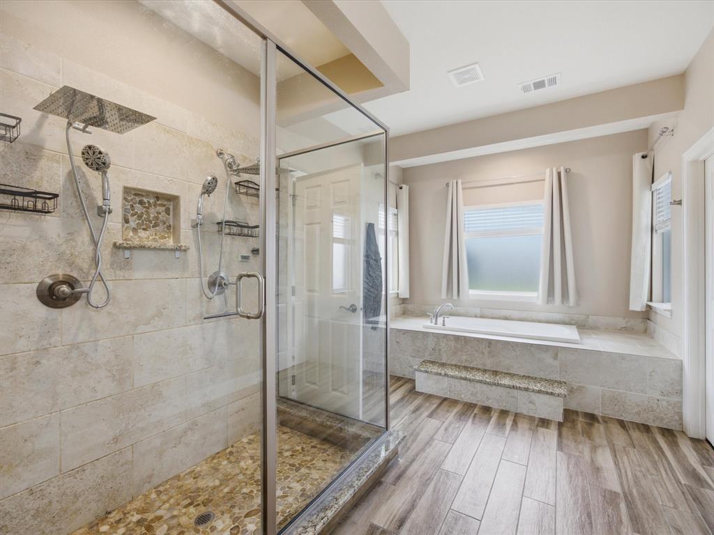1032 Justin Drive Property Photo 19