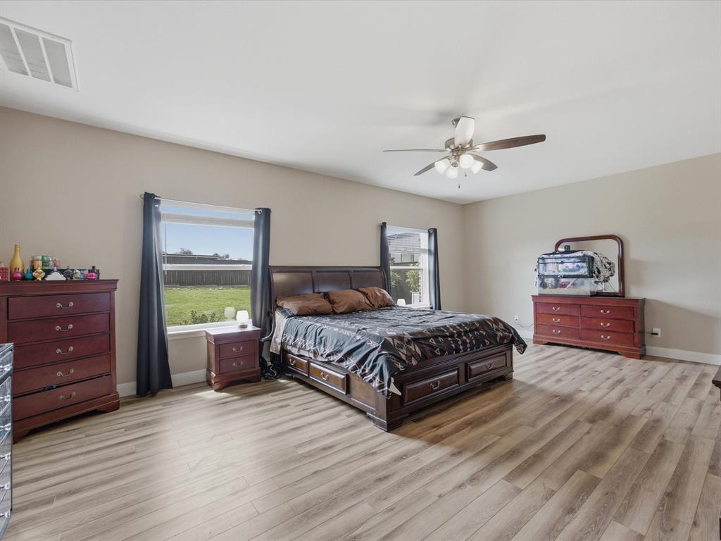 1032 Justin Drive Property Photo 21
