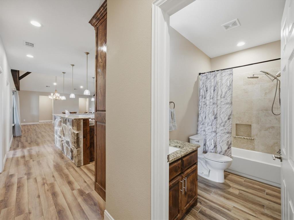 1032 Justin Drive Property Photo 27