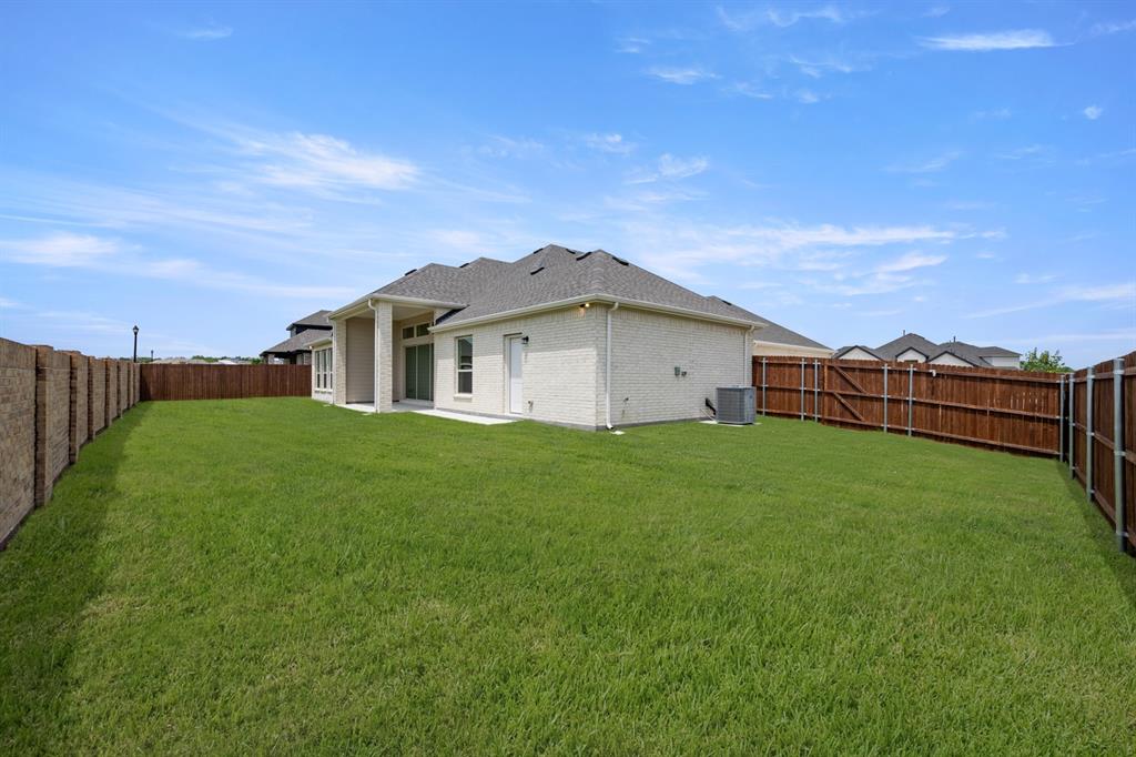 1630 Briarwood Property Photo 28