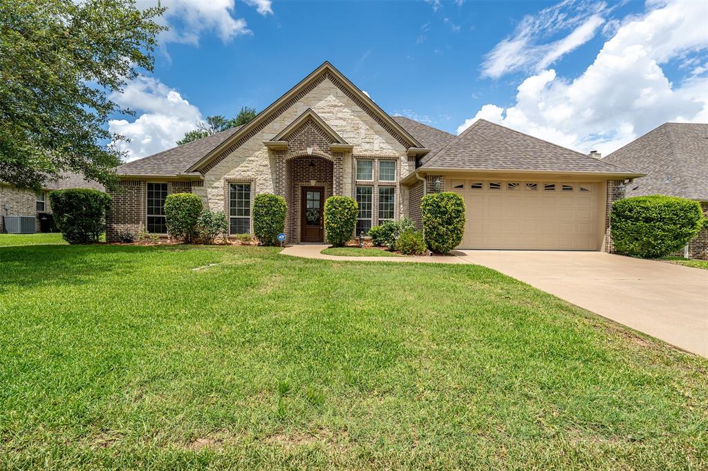 16532 Milwood Property Photo 1