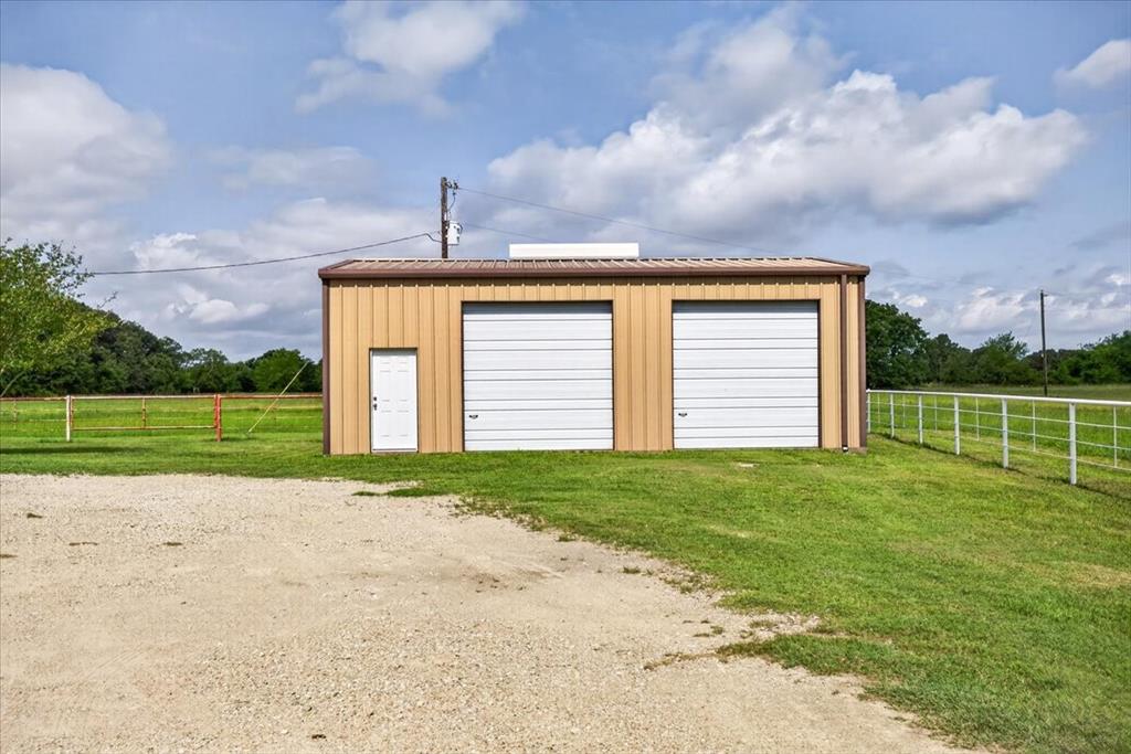 16140 County Road 4009 Property Photo 3