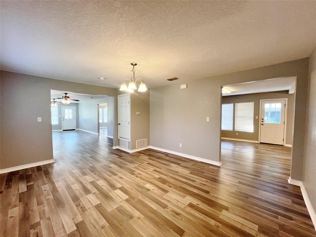 450 Everett Street Property Photo 1