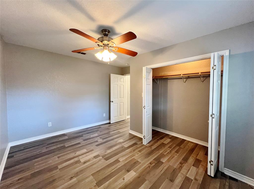 450 Everett Street Property Photo 16